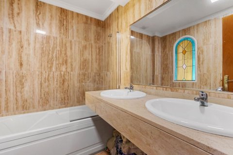 Villa en venta en Villamartin, Alicante, España 3 dormitorios, 213 m2 No. 145314 - foto 13