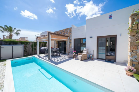 Casa adosada en venta en Alicante, España 3 dormitorios, 83 m2 No. 145317 - foto 1