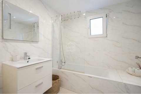 Villa for sale in Sant Lluis, Menorca, Spain 3 bedrooms, 109 sq.m. No. 161035 - photo 13