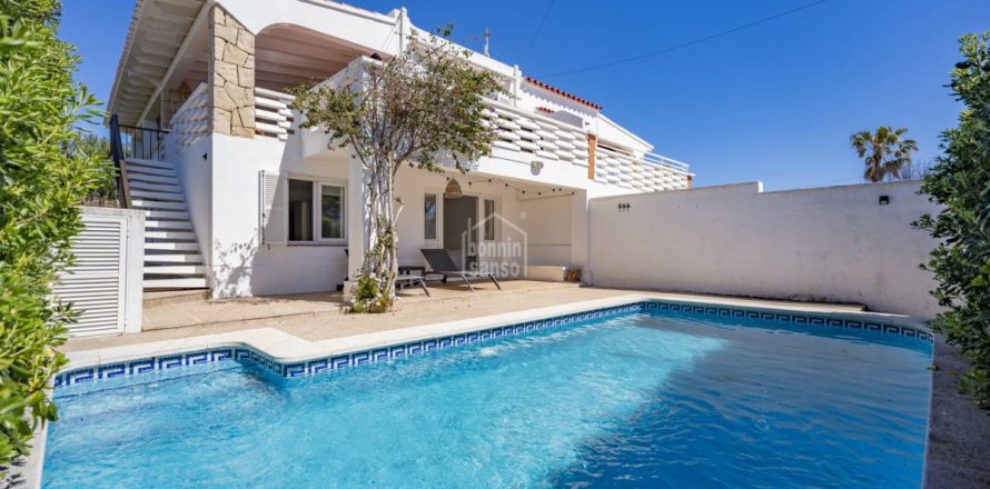 Villa à Sant Lluis, Menorca, Espagne 3 chambres, 109 m2 No. 161035