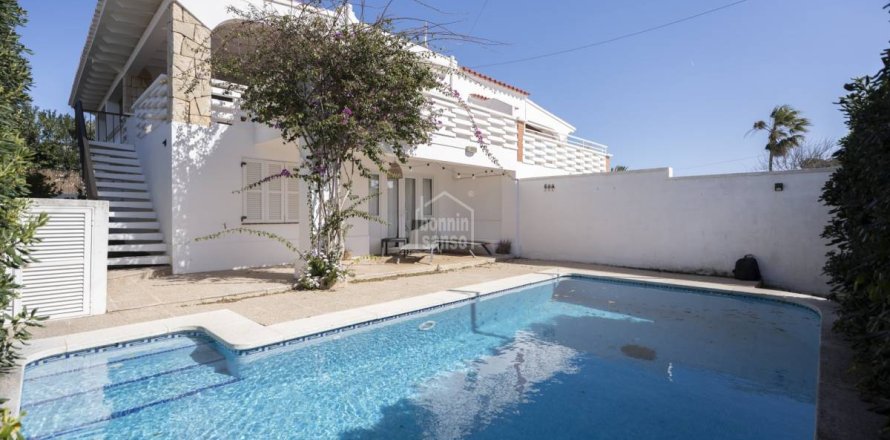Villa in Sant Lluis, Menorca, Spain 3 bedrooms, 109 sq.m. No. 161035