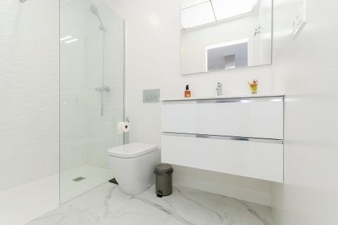 Villa in vendita a Torrevieja, Alicante, Spagna 3 camere da letto, 105 mq. N° 142294 - foto 30