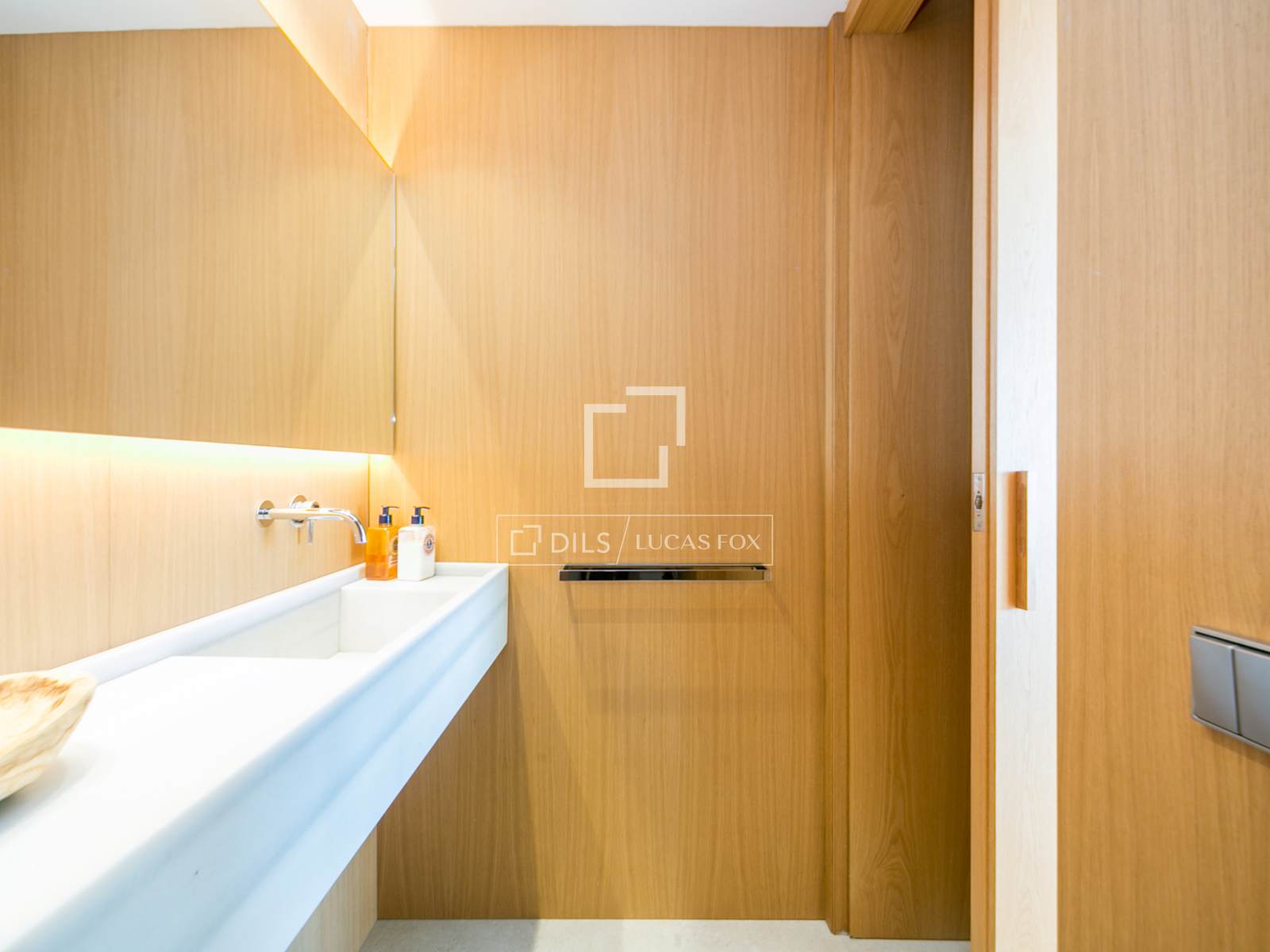 Huvila Castelldefels, Barcelona, Espanja 6 makuuhuonetta, 400 m2 No. 150350