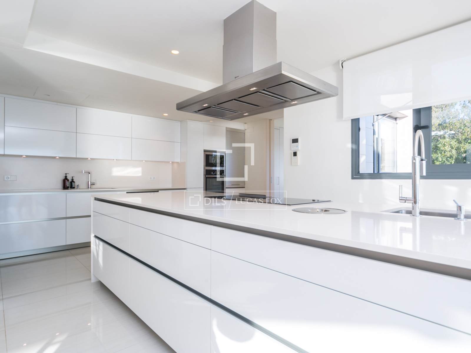 Huvila Castelldefels, Barcelona, Espanja 6 makuuhuonetta, 400 m2 No. 150350