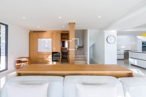 Villa in vendita a Castelldefels, Barcelona, Spagna 6 camere da letto, 400 mq. N° 150350 - foto 16