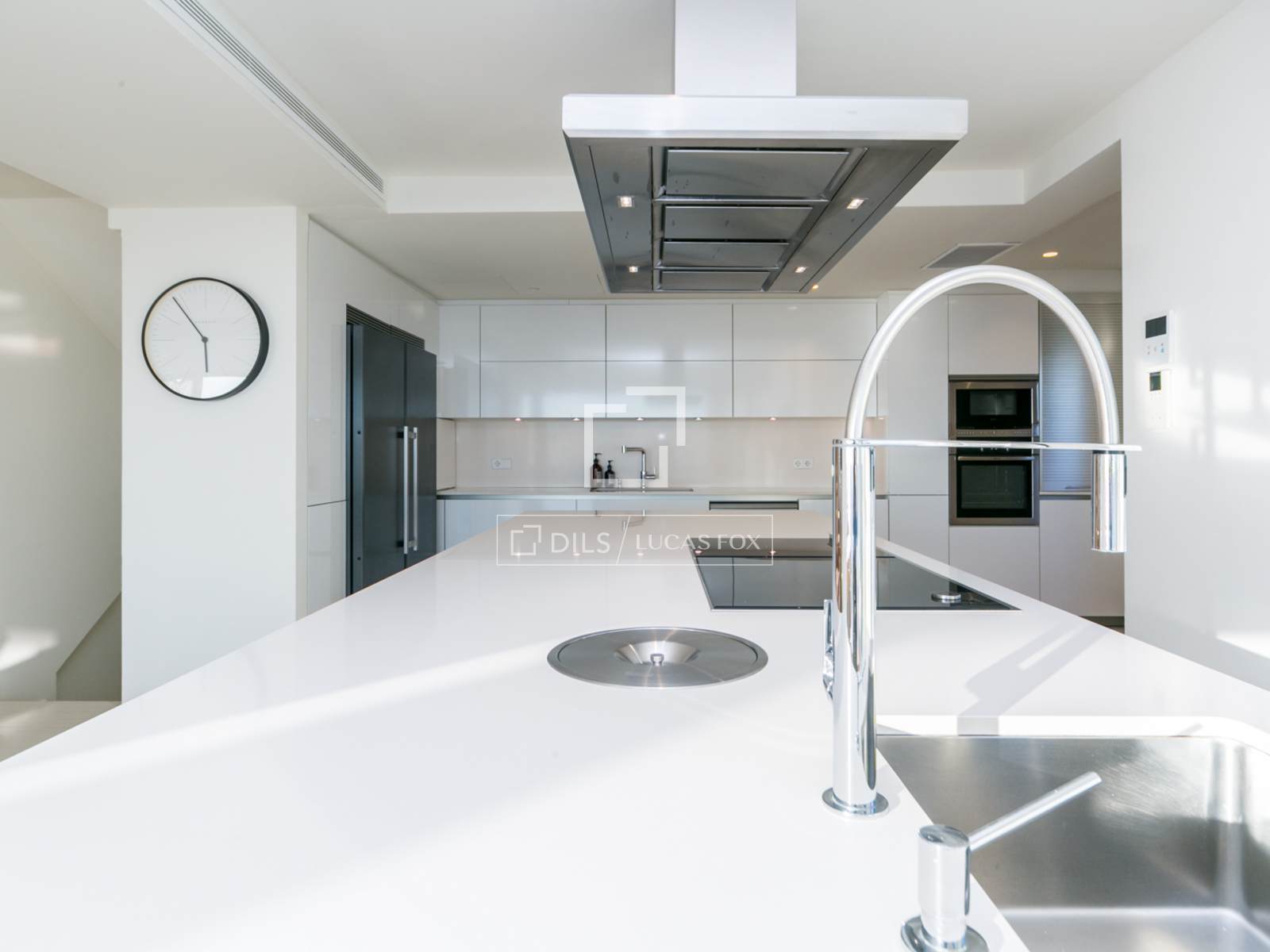 Huvila Castelldefels, Barcelona, Espanja 6 makuuhuonetta, 400 m2 No. 150350