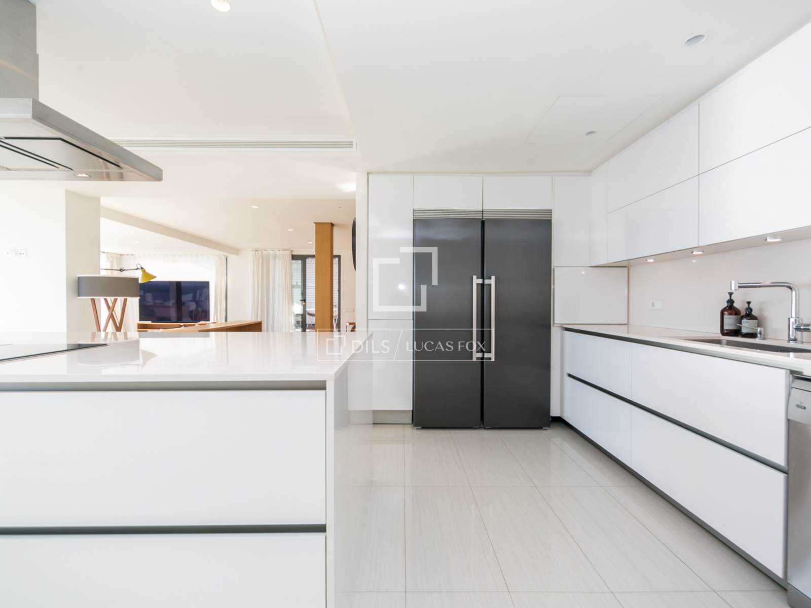 Huvila Castelldefels, Barcelona, Espanja 6 makuuhuonetta, 400 m2 No. 150350