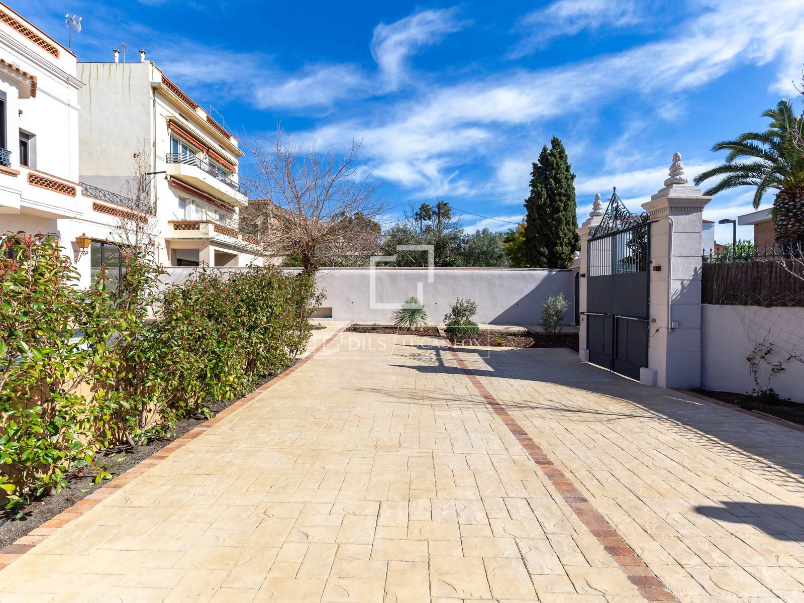 Huvila Sant Just Desvern, Barcelona, Espanja 5 makuuhuonetta, 528 m2 No. 150351