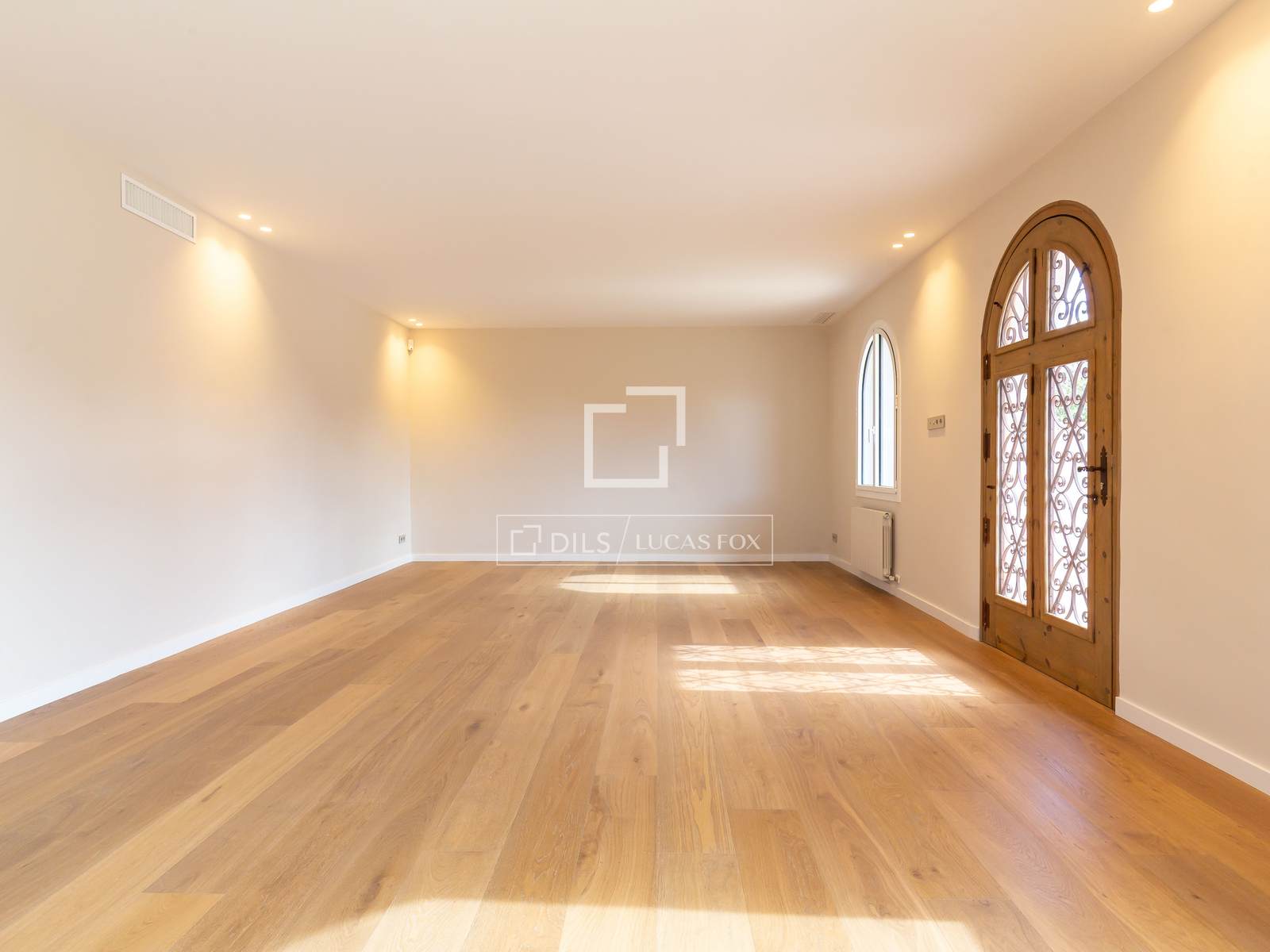Huvila Sant Just Desvern, Barcelona, Espanja 5 makuuhuonetta, 528 m2 No. 150351