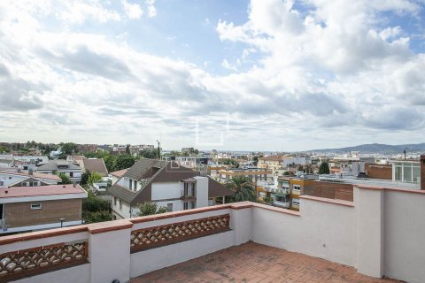 Villa for sale in Sant Just Desvern, Barcelona, Spain 5 bedrooms, 528 sq.m. No. 150351 - photo 27