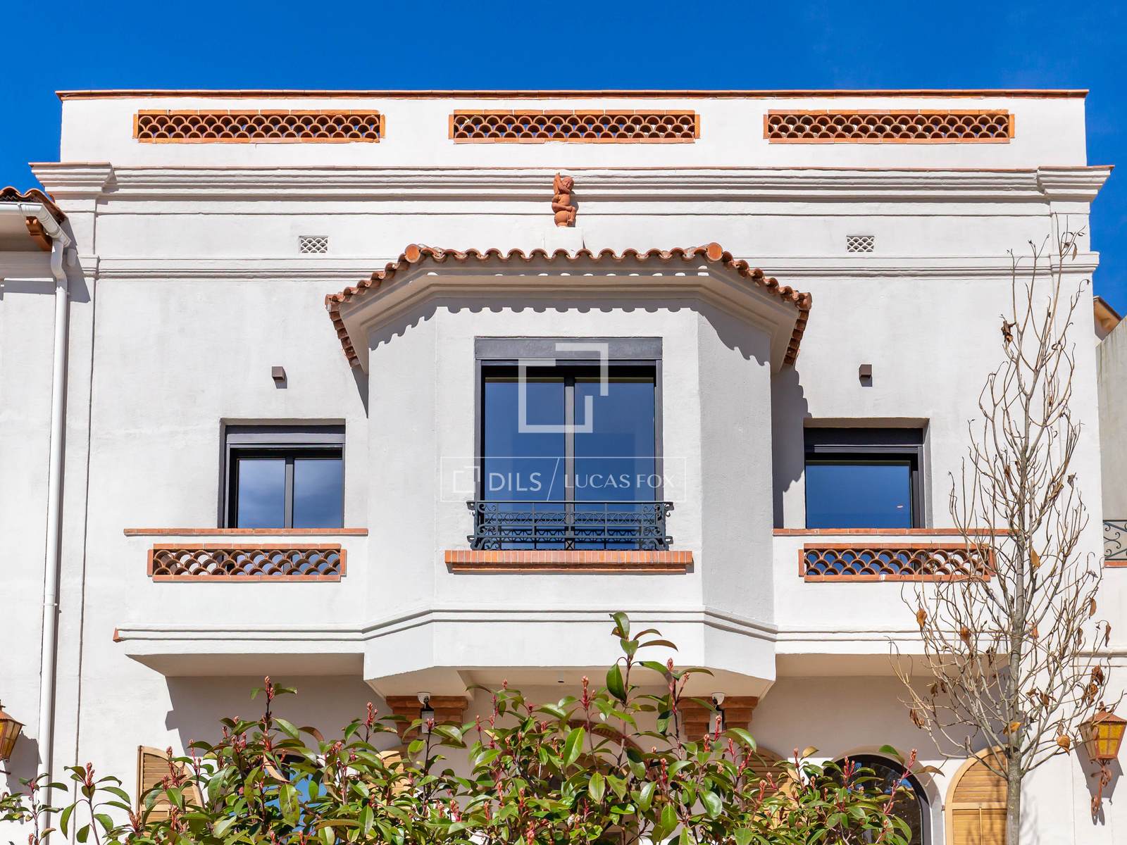 Huvila Sant Just Desvern, Barcelona, Espanja 5 makuuhuonetta, 528 m2 No. 150351