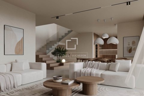 Villa for sale in Vilassar de Dalt, Barcelona, Spain 4 bedrooms, 237 sq.m. No. 150353 - photo 6