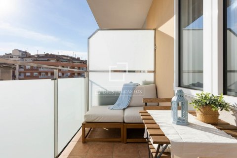 Apartamento en Barcelona, España 3 dormitorios, 83 m2 No. 150355