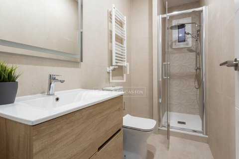Apartment à vendre à Barcelona, Espagne, 3 chambres, 83 m2 No. 150355 - photo 29