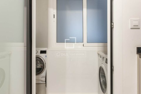 Apartment à vendre à Barcelona, Espagne, 3 chambres, 83 m2 No. 150355 - photo 24