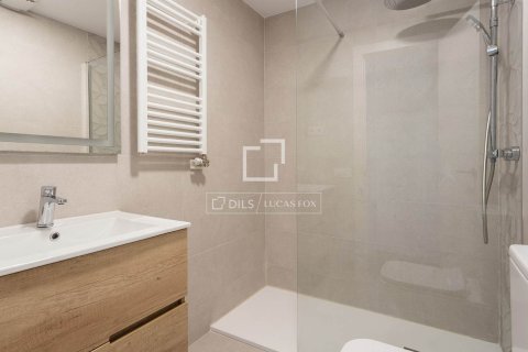 Apartment à vendre à Barcelona, Espagne, 3 chambres, 83 m2 No. 150355 - photo 27