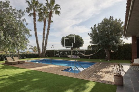 Villa for sale in Sant Vicenc De Montalt, Barcelona, Spain 5 bedrooms, 372 sq.m. No. 150349 - photo 23