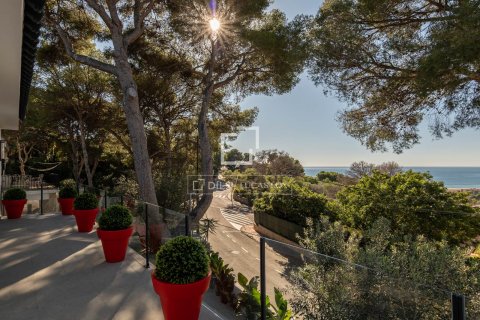 Villa in vendita a Castelldefels, Barcelona, Spagna 5 camere da letto, 331 mq. N° 150354 - foto 30