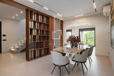 Villa in vendita a Castelldefels, Barcelona, Spagna 5 camere da letto, 331 mq. N° 150354 - foto 13