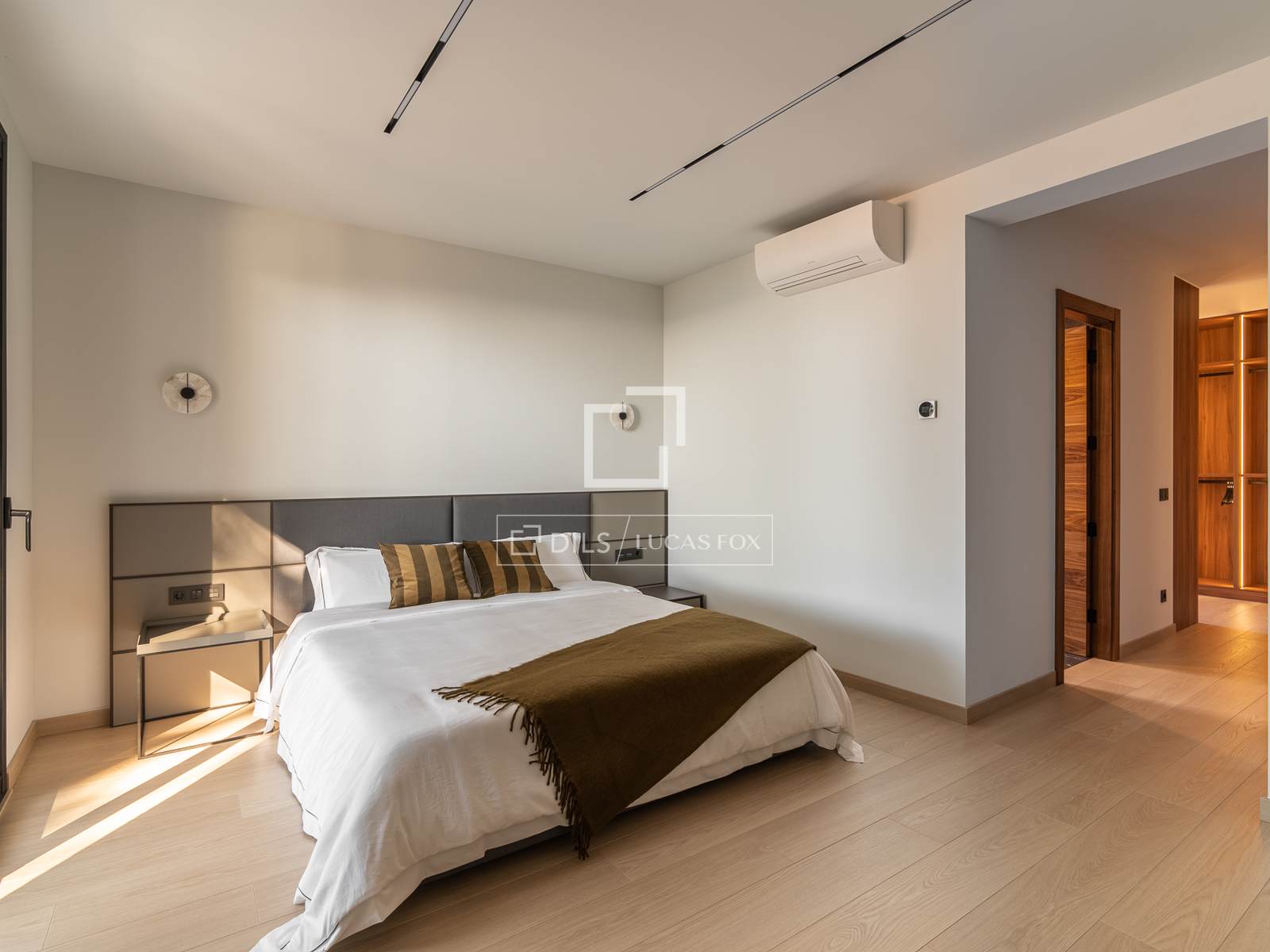 Willa w Castelldefels, Barcelona, Hiszpania 5 sypialni, 331 mkw. nr 150354