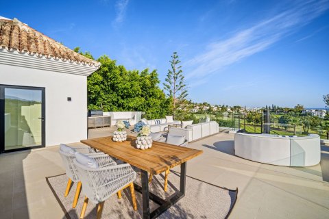Villa till salu i Marbella, Malaga, Spanien 6 sovrum, 789 kvm. Nr. 174021 - foto 7
