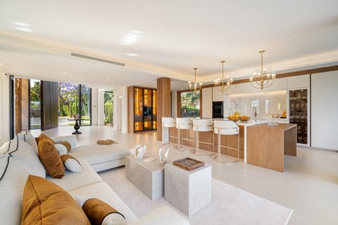 Willa w Marbella, Malaga, Hiszpania 6 sypialni, 789 mkw. nr 174021 – zdjęcie 18