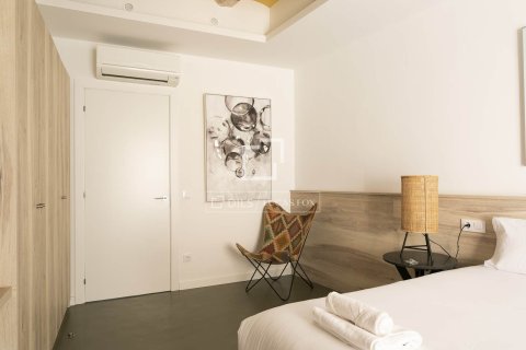 Lägenhet till salu i Barcelona, Spanien 2 sovrum, 85 kvm. Nr. 161404 - foto 20