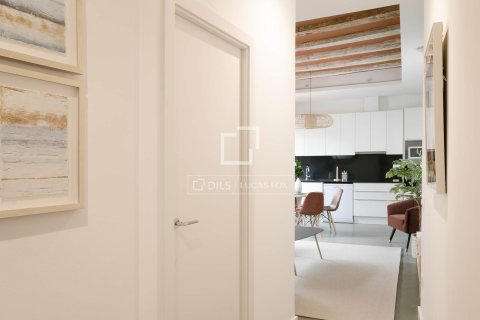 Lägenhet till salu i Barcelona, Spanien 2 sovrum, 85 kvm. Nr. 161404 - foto 11