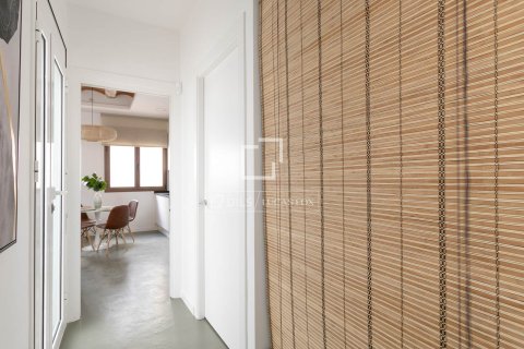 Lägenhet till salu i Barcelona, Spanien 2 sovrum, 85 kvm. Nr. 161404 - foto 13