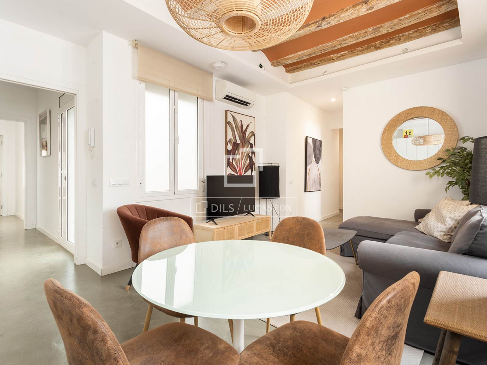 Apartment in Barcelona, Spain 2 bedrooms, 85 sq.m. No. 161404