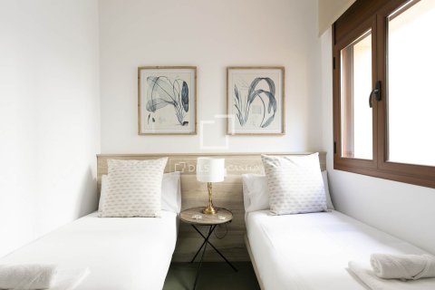 Lägenhet till salu i Barcelona, Spanien 2 sovrum, 85 kvm. Nr. 161404 - foto 22