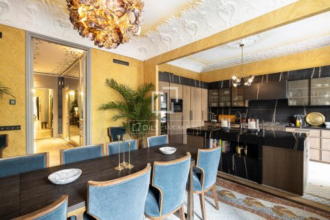 Apartment à vendre à Barcelona, Espagne, 4 chambres, 284 m2 No. 161401 - photo 3