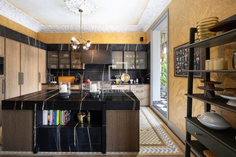 Apartment à vendre à Barcelona, Espagne, 4 chambres, 284 m2 No. 161401 - photo 7