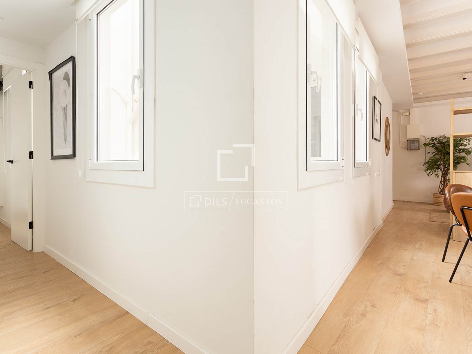 Wohnung in Barcelona, Spanien 2 Schlafzimmer, 67 m2 Nr. 161405
