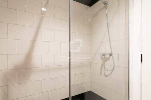 Lägenhet till salu i Barcelona, Spanien 2 sovrum, 67 kvm. Nr. 161405 - foto 22