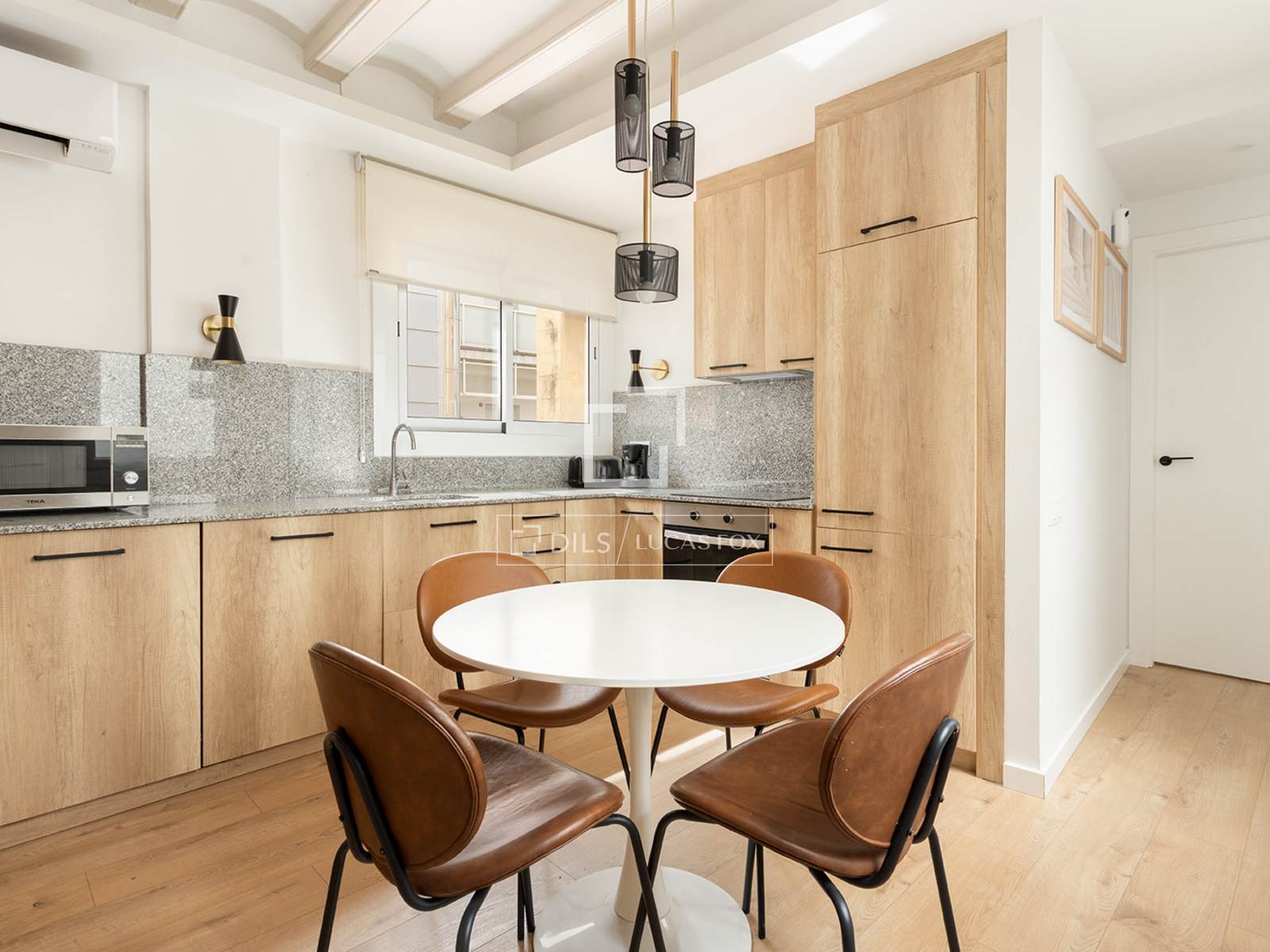 Wohnung in Barcelona, Spanien 2 Schlafzimmer, 67 m2 Nr. 161405