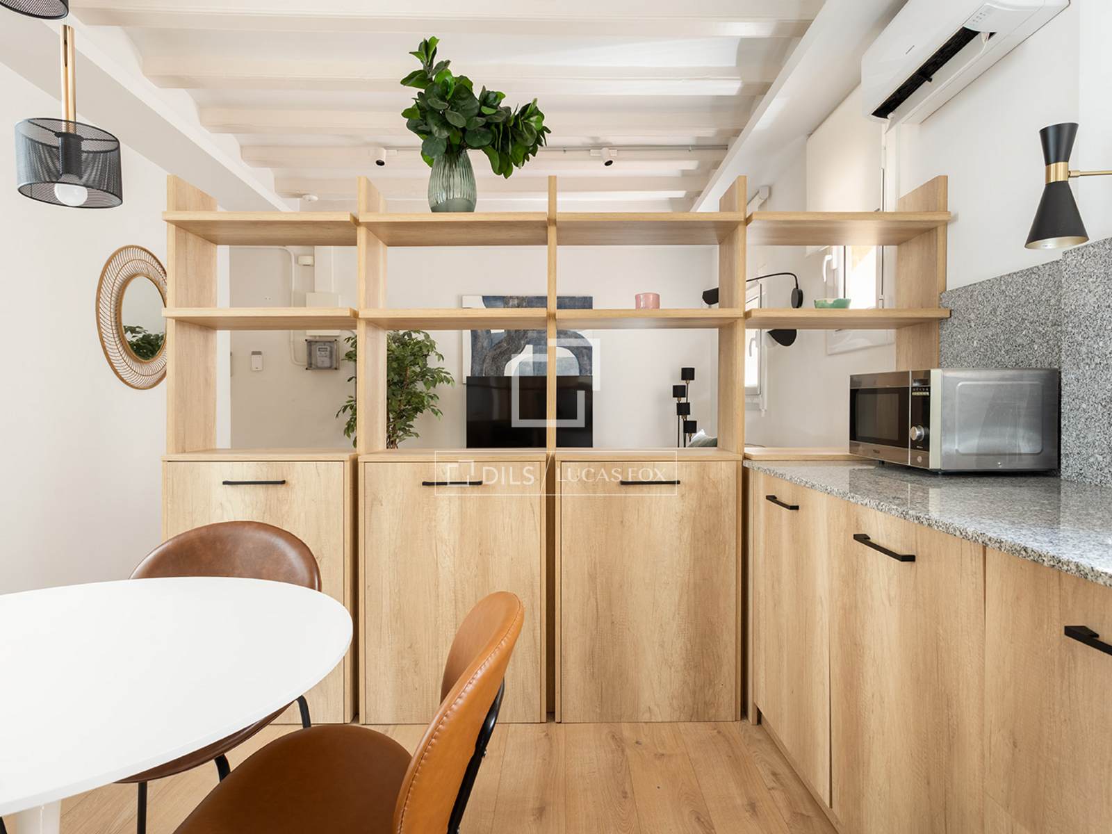 Wohnung in Barcelona, Spanien 2 Schlafzimmer, 67 m2 Nr. 161405