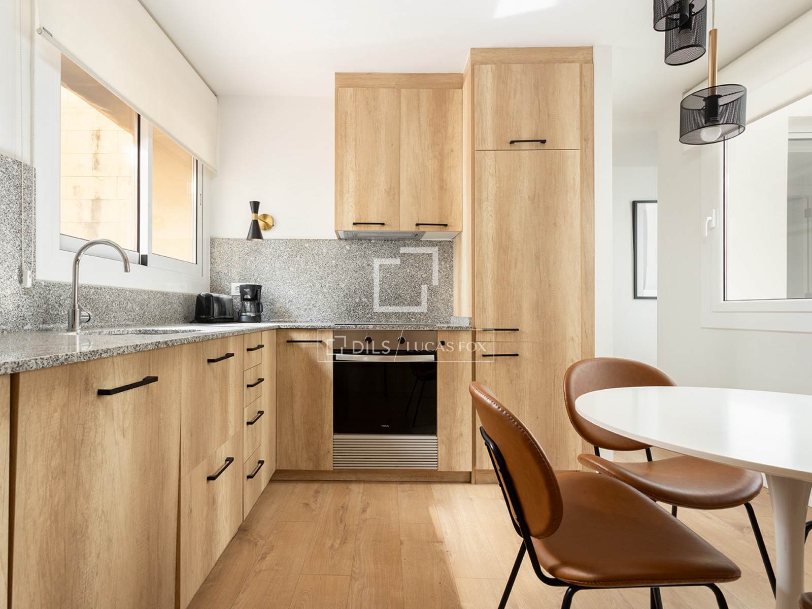 Wohnung in Barcelona, Spanien 2 Schlafzimmer, 67 m2 Nr. 161405