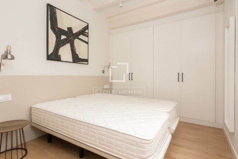 Huoneisto myytävänä Barcelona, Espanja, 2 makuuhuonetta, 67 m2 No. 161405 - kuva 23