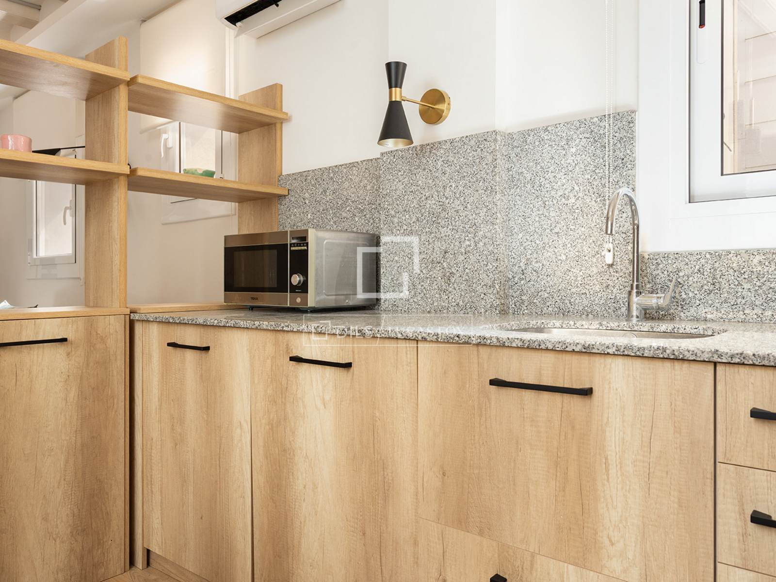 Wohnung in Barcelona, Spanien 2 Schlafzimmer, 67 m2 Nr. 161405
