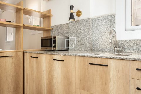 Huoneisto myytävänä Barcelona, Espanja, 2 makuuhuonetta, 67 m2 No. 161405 - kuva 10