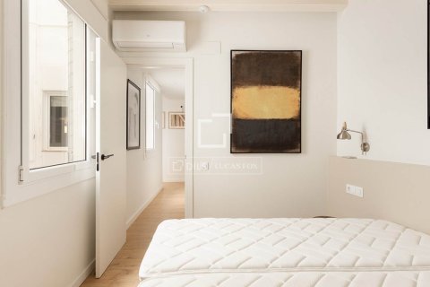 Huoneisto myytävänä Barcelona, Espanja, 2 makuuhuonetta, 67 m2 No. 161405 - kuva 26
