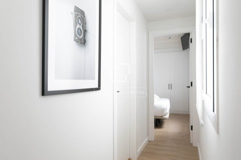 Lägenhet till salu i Barcelona, Spanien 2 sovrum, 67 kvm. Nr. 161405 - foto 13