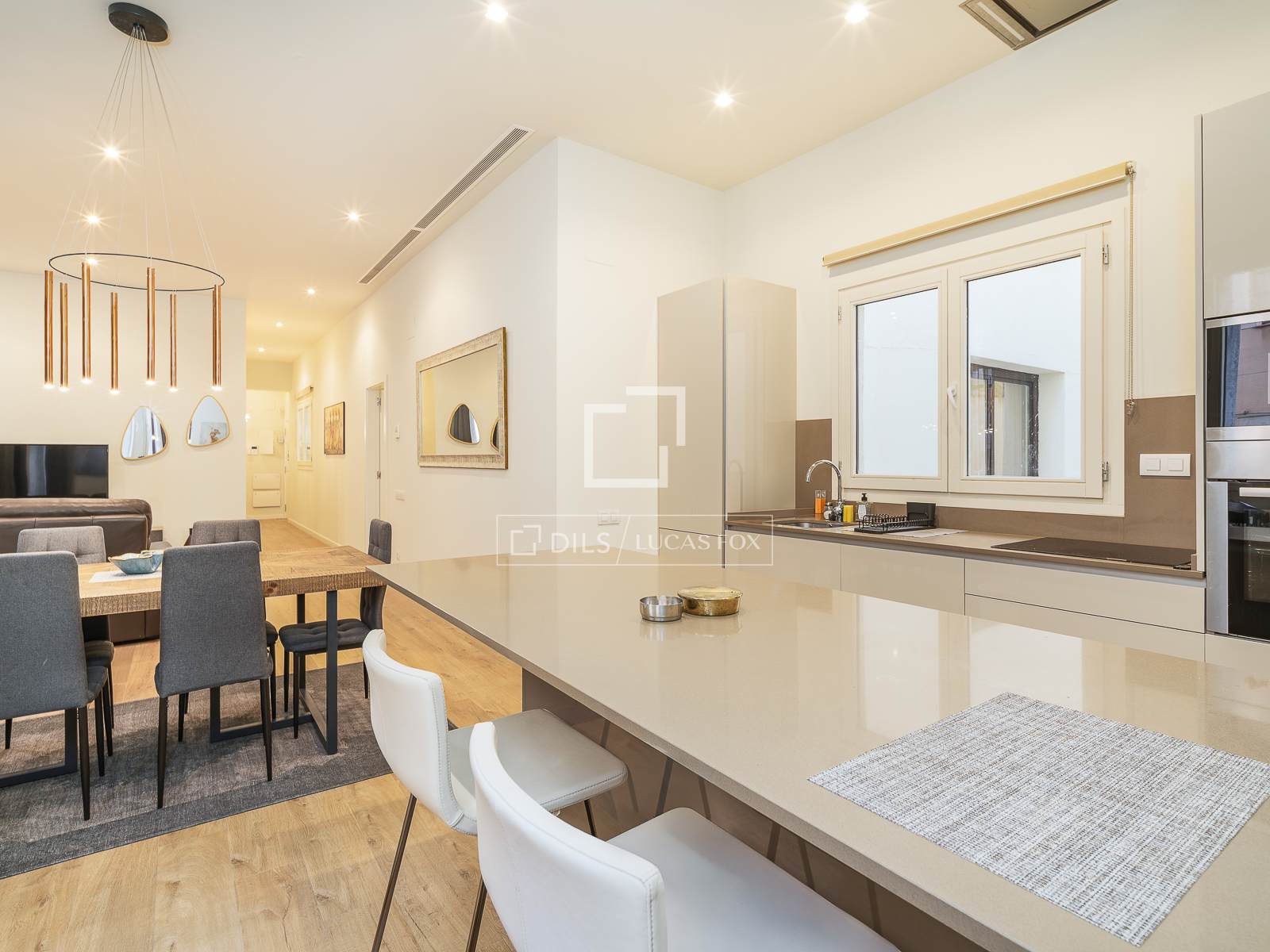 Appartamento a Barcelona, Spagna 4 camere da letto, 169 mq. N° 161403