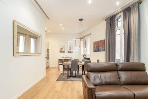 Apartment à vendre à Barcelona, Espagne, 4 chambres, 169 m2 No. 161403 - photo 5