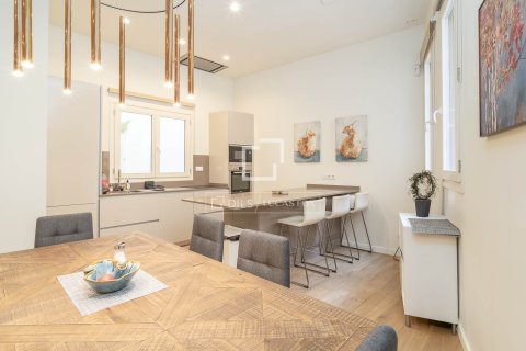 Apartment à vendre à Barcelona, Espagne, 4 chambres, 169 m2 No. 161403 - photo 13