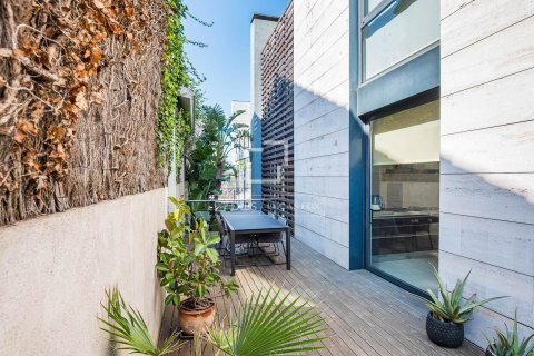 Villa for sale in Valldoreix, Barcelona, Spain 6 bedrooms, 447 sq.m. No. 161399 - photo 26