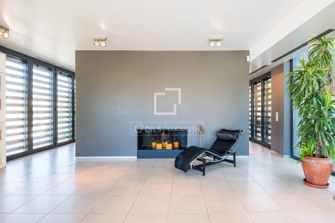 Villa for sale in Valldoreix, Barcelona, Spain 6 bedrooms, 447 sq.m. No. 161399 - photo 3