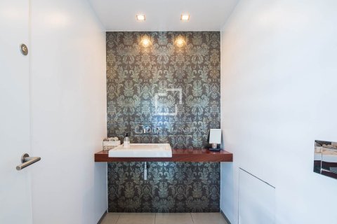 Villa for sale in Valldoreix, Barcelona, Spain 6 bedrooms, 447 sq.m. No. 161399 - photo 19