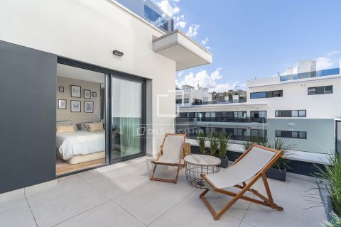 Penthouse à vendre à Sant Boi de Llobregat, Barcelona, Espagne, 3 chambres, 101 m2 No. 161402 - photo 10